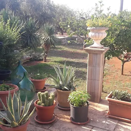Bed & Breakfast Tenuta Santa Giovanna 3*